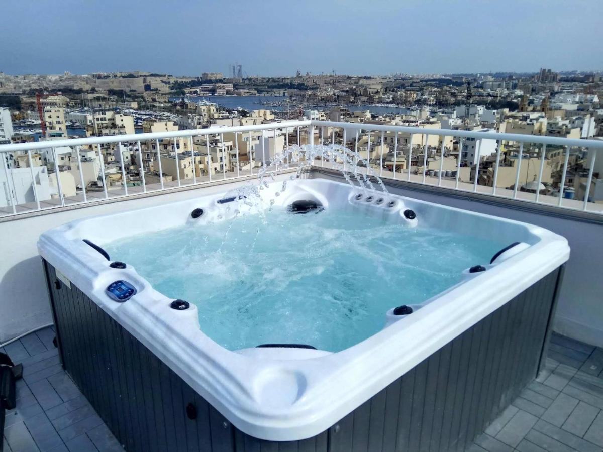 Wonderful Apartments With Shared Jacuzzi And Panorama Rooftop Gzira Экстерьер фото