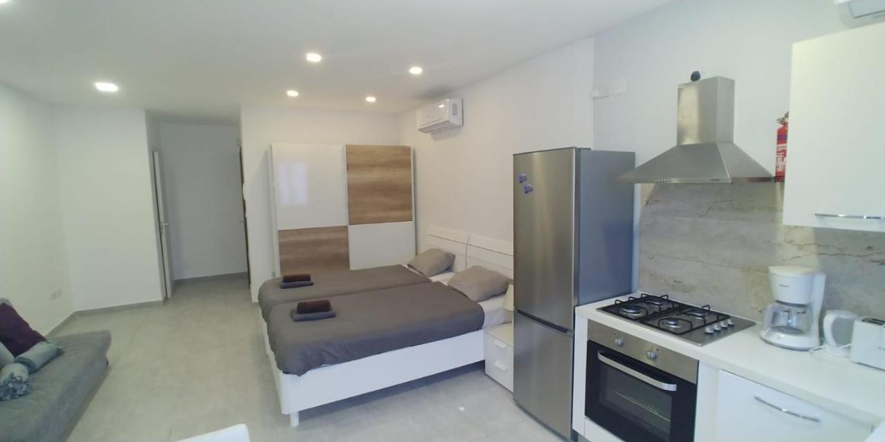 Wonderful Apartments With Shared Jacuzzi And Panorama Rooftop Gzira Экстерьер фото